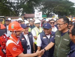 Bersama Danantara dan BUMN, TelkomGroup Kirim Relawan dan Bantuan Kemanusiaan di Masa Pemulihan