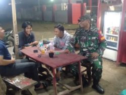 Patroli Malam Rumah Di Tinggal Mudik Babinsa Pastikan Lingkungan Aman
