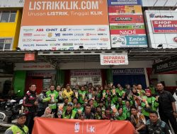 Ratusan Paket Sembako Ludes, Aksi Sosial Listrikklik Peduli Diserbu Warga