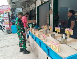 Satgas Pangan Babinsa Pantau Stabilitas harga dan  Ketersediaan Kebutuhan Pokok Di  Pasar Tradisional Pebayuran
